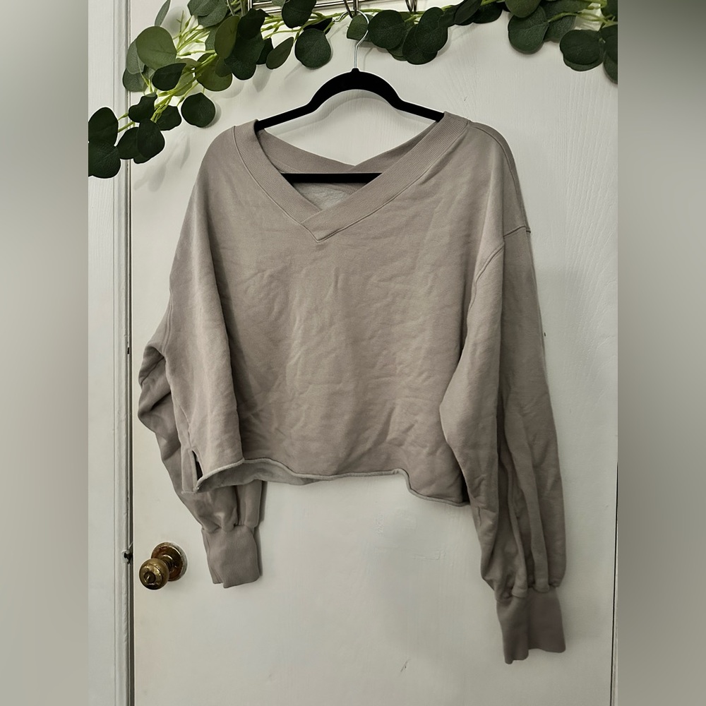 Cropped Nike Yoga Top